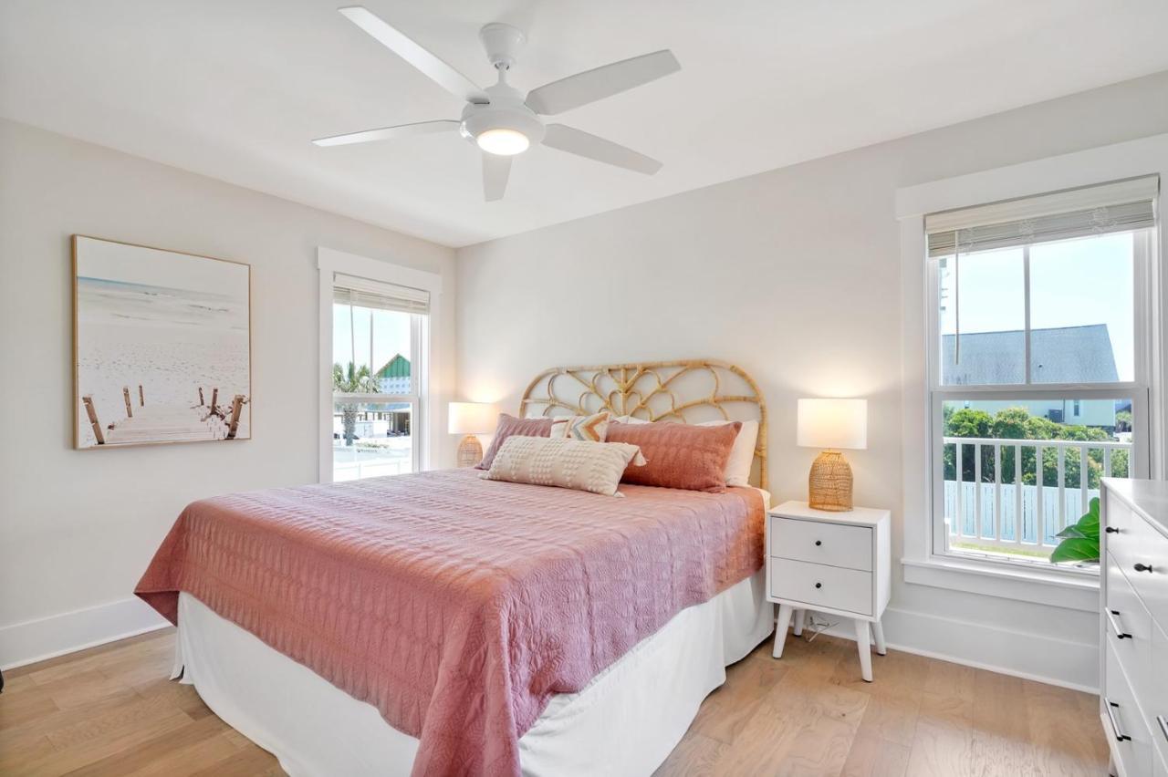 Seas The Day Villa Oak Island Buitenkant foto