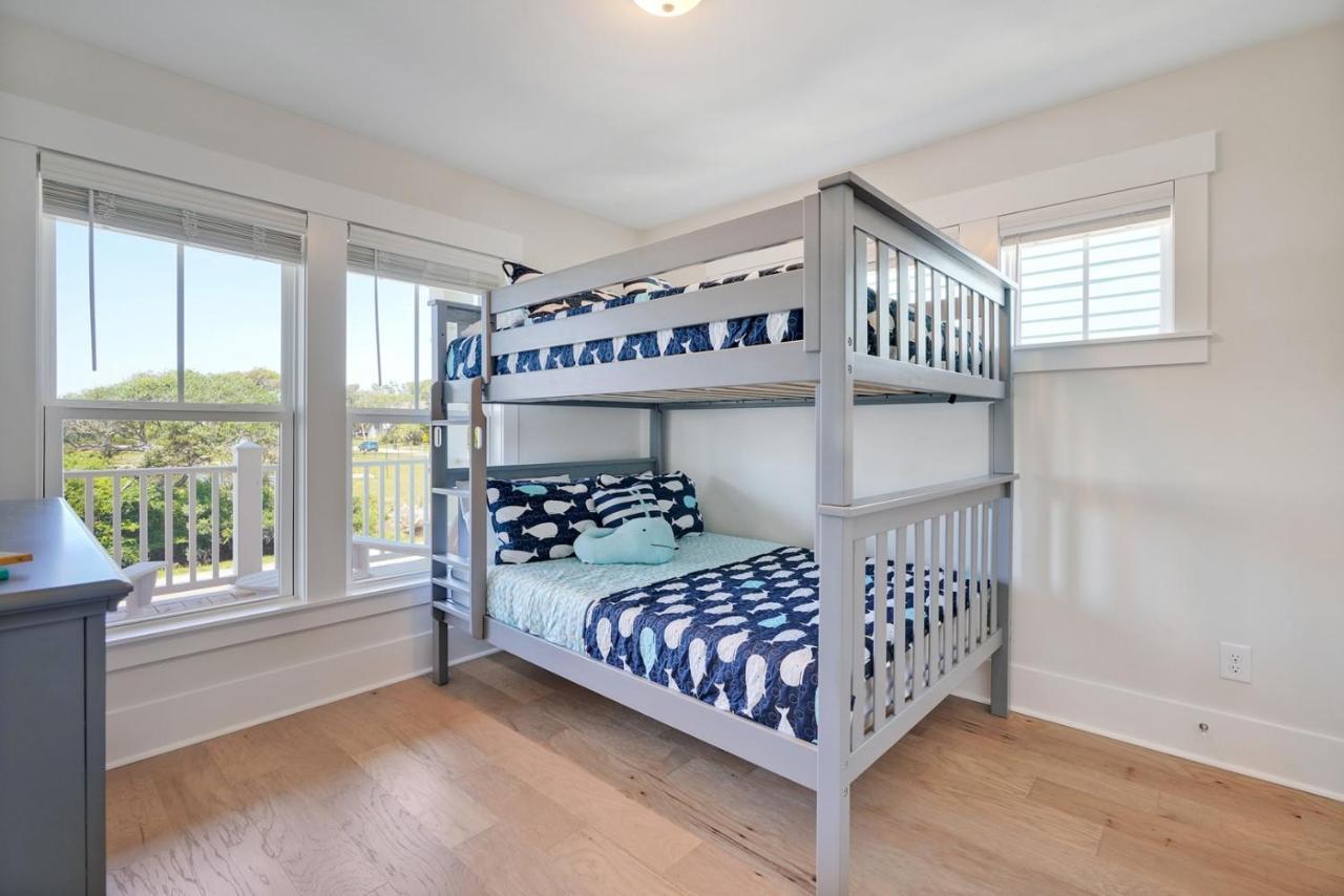 Seas The Day Villa Oak Island Buitenkant foto
